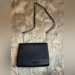 H&M Black Shoulder Bag with Minimalist Design